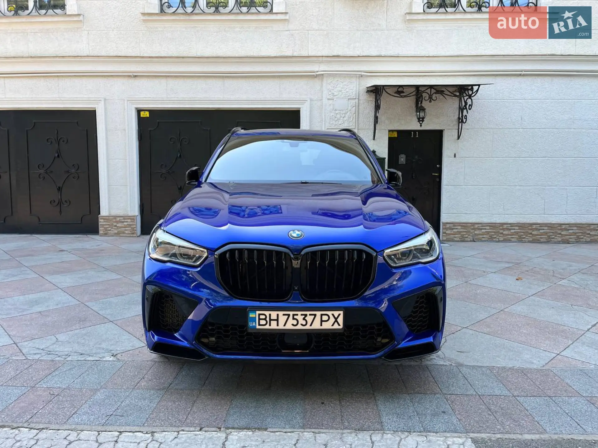 2020 BMW X5 M - мініатюра 2