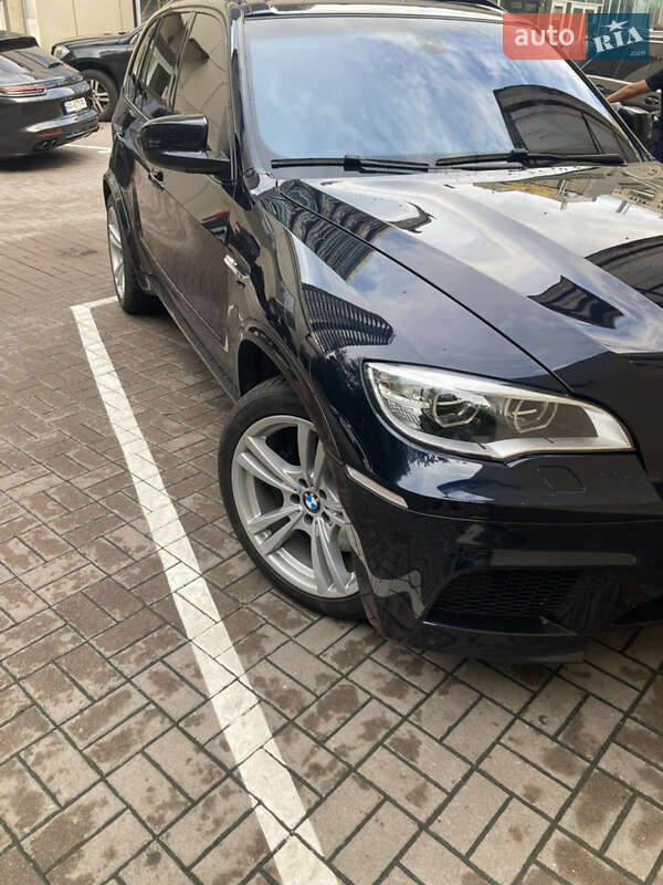 Внедорожник / Кроссовер BMW X5 M 2012 в Киеве