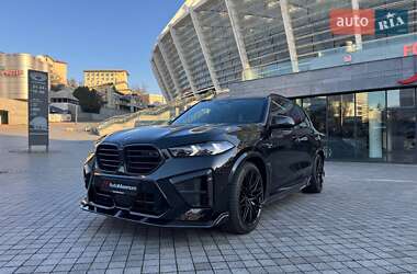 Позашляховик / Кросовер BMW X5 M 2023 в 