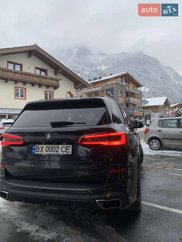 Внедорожник / Кроссовер BMW X5 M 2020 в Шепетовке