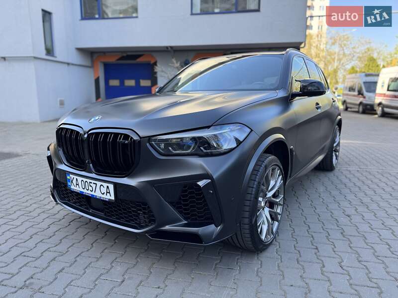 Внедорожник / Кроссовер BMW X5 M 2021 в 