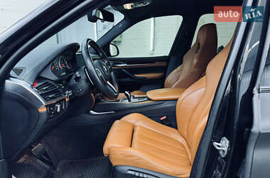Внедорожник / Кроссовер BMW X5 M 2015 в 
