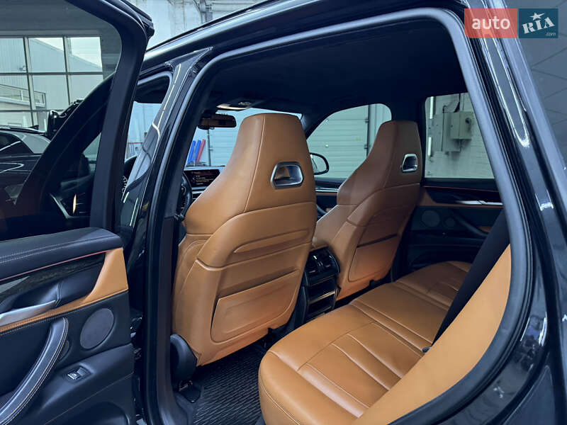 Позашляховик / Кросовер BMW X5 M 2015 в Києві
