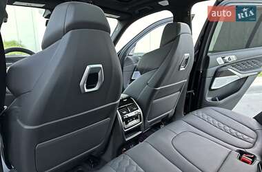 Позашляховик / Кросовер BMW X5 M 2023 в 