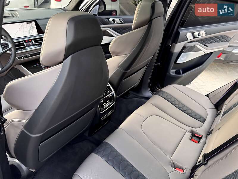 Позашляховик / Кросовер BMW X5 M 2022 в Києві