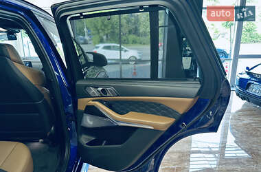 Внедорожник / Кроссовер BMW X5 M 2022 в 