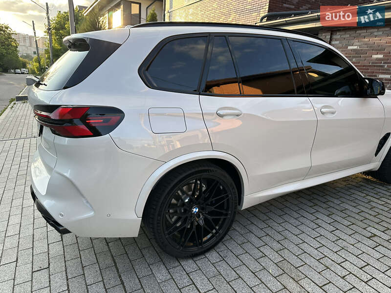 Внедорожник / Кроссовер BMW X5 M 2023 в Харькове