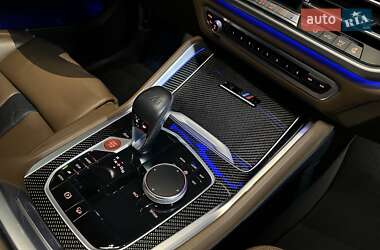Внедорожник / Кроссовер BMW X5 M 2022 в 