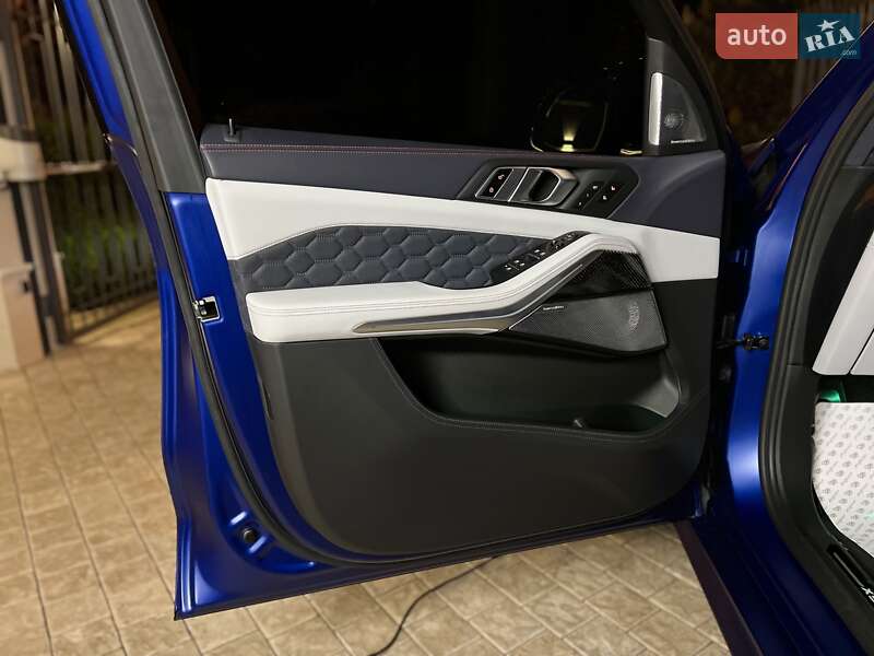 Внедорожник / Кроссовер BMW X5 M 2021 в Одессе