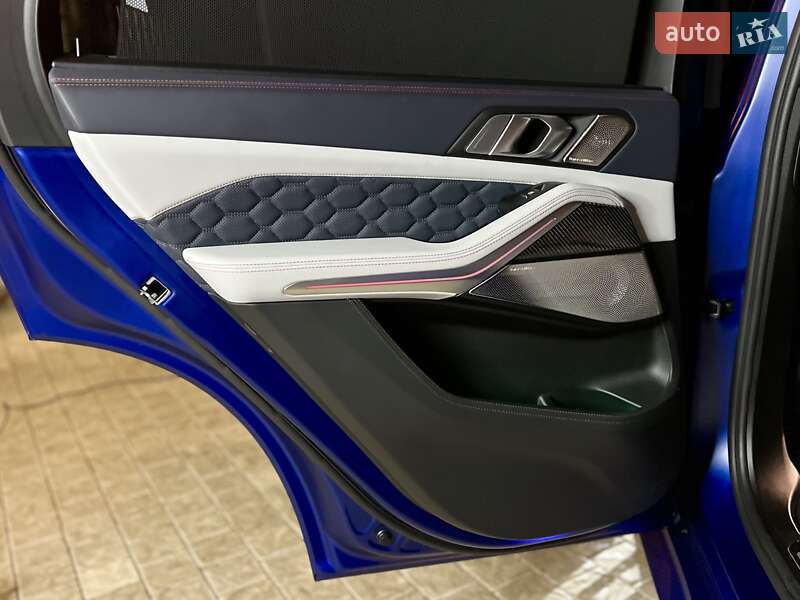 Внедорожник / Кроссовер BMW X5 M 2021 в Одессе