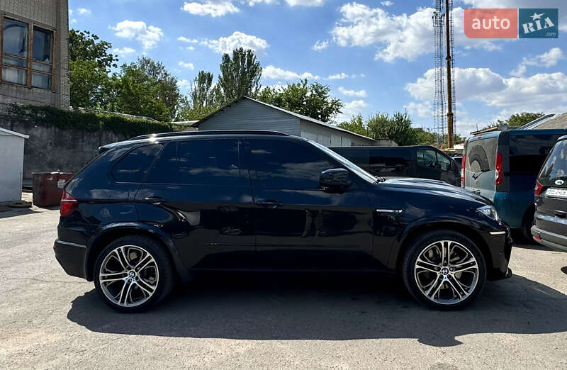 Внедорожник / Кроссовер BMW X5 M 2011 в 