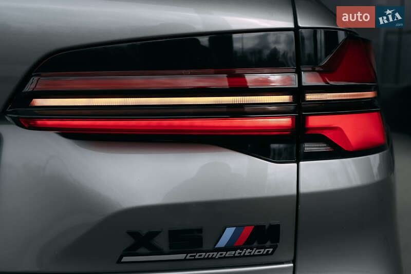 Внедорожник / Кроссовер BMW X5 M 2022 в Киеве