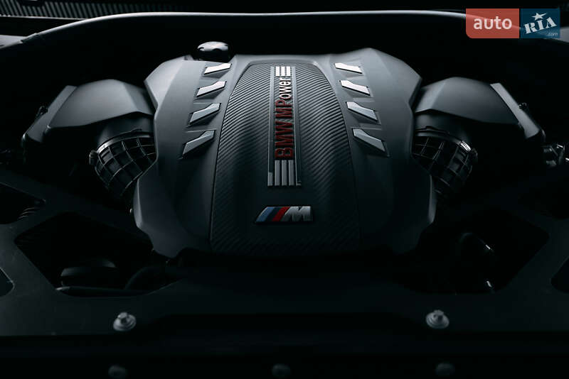 Внедорожник / Кроссовер BMW X5 M 2022 в Киеве