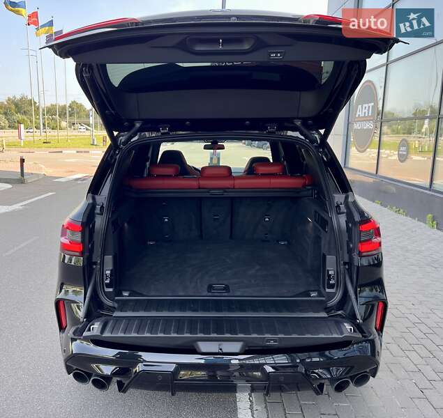 Внедорожник / Кроссовер BMW X5 M 2022 в Киеве