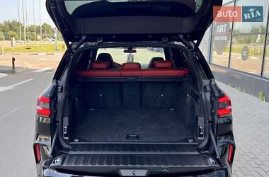 Внедорожник / Кроссовер BMW X5 M 2022 в 