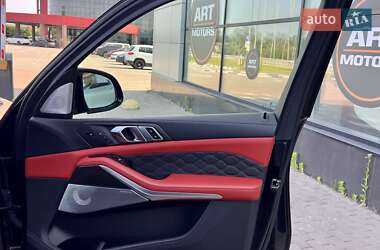 Внедорожник / Кроссовер BMW X5 M 2022 в 