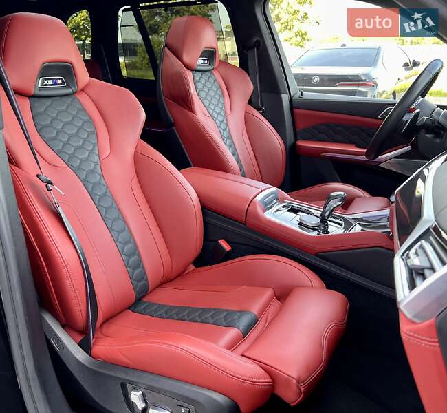 Внедорожник / Кроссовер BMW X5 M 2022 в Киеве