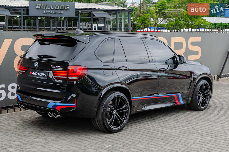 Внедорожник / Кроссовер BMW X5 M 2016 в Киеве