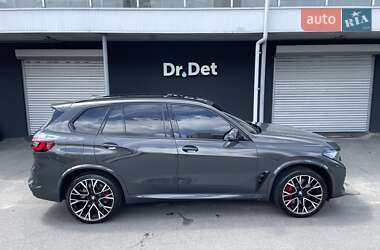 Внедорожник / Кроссовер BMW X5 M 2022 в 