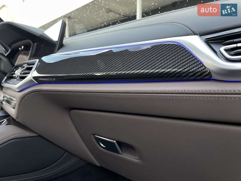 Внедорожник / Кроссовер BMW X5 M 2022 в Киеве