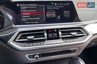 Внедорожник / Кроссовер BMW X5 M 2022 в 
