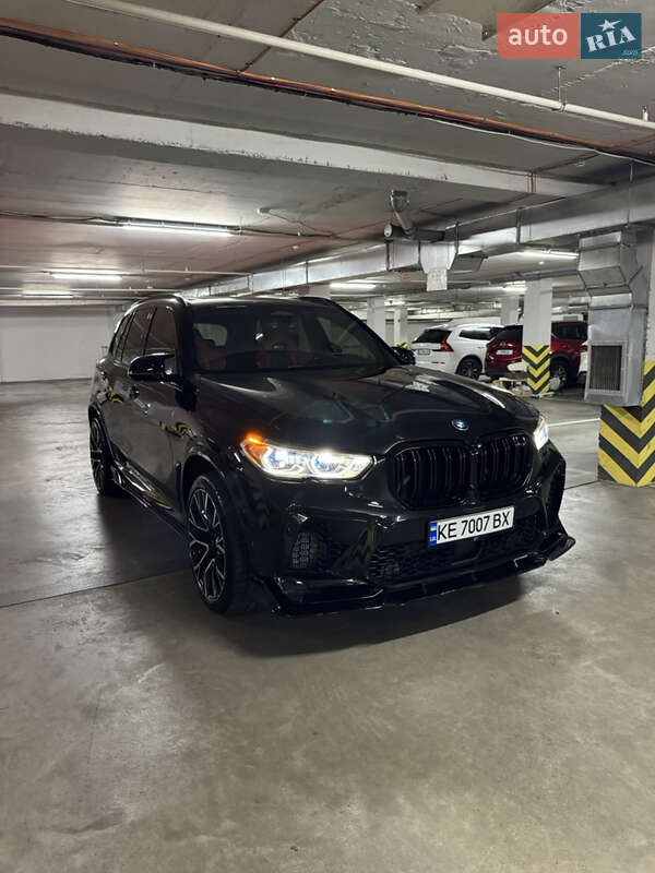 Позашляховик / Кросовер BMW X5 M 2020 в Дніпрі
