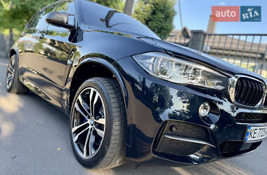 Внедорожник / Кроссовер BMW X5 M 2015 в 