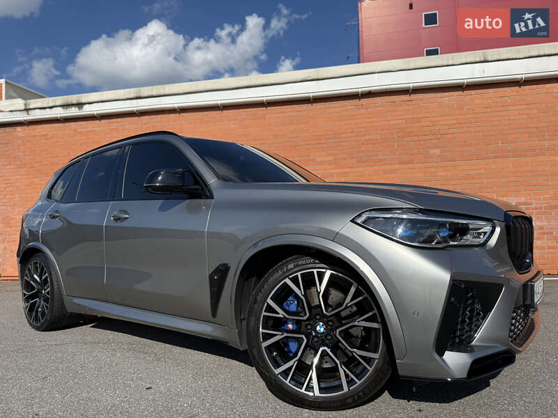 Внедорожник / Кроссовер BMW X5 M 2022 в Киеве