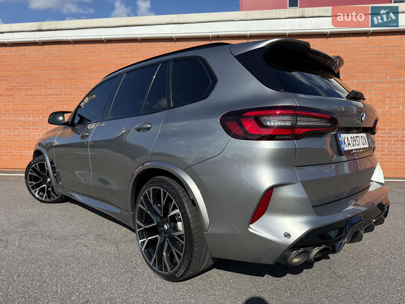 Внедорожник / Кроссовер BMW X5 M 2022 в Киеве
