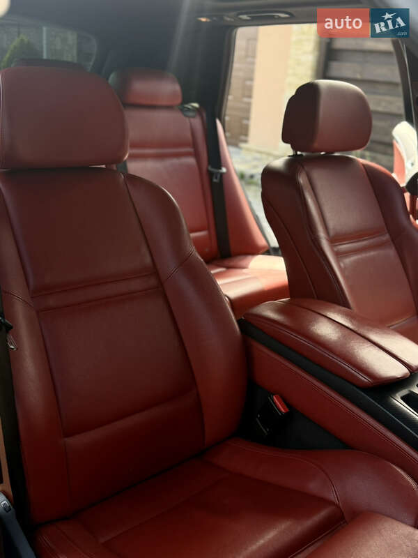 Внедорожник / Кроссовер BMW X5 M 2010 в Хмельницком