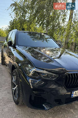 Позашляховик / Кросовер BMW X5 M 2022 в Дніпрі