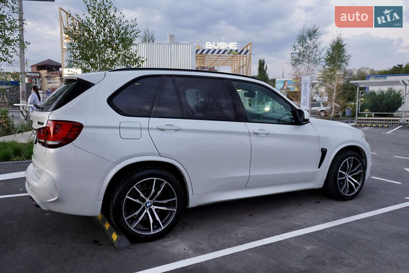 Позашляховик / Кросовер BMW X5 M 2016 в Вінниці