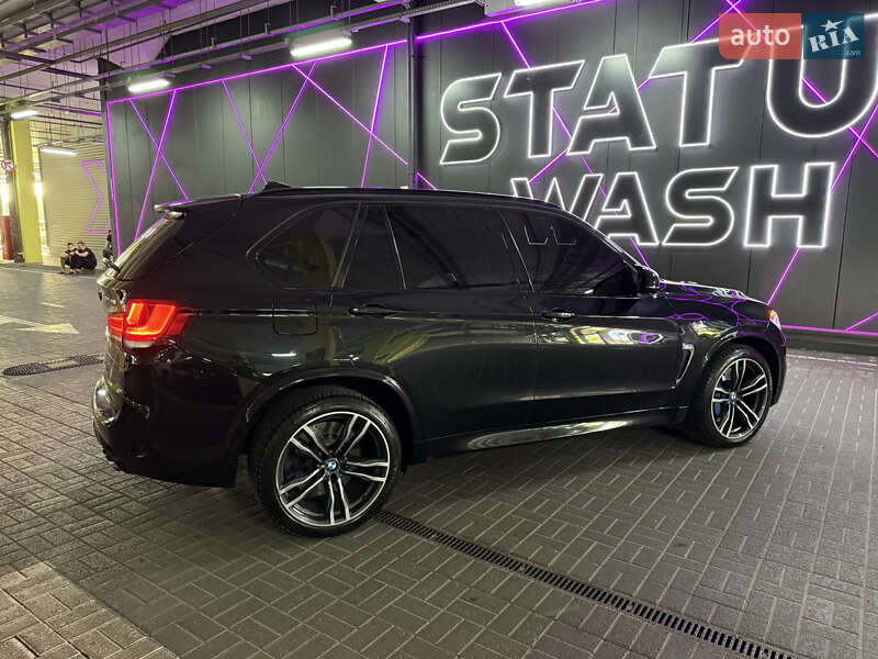 Позашляховик / Кросовер BMW X5 M 2016 в Києві