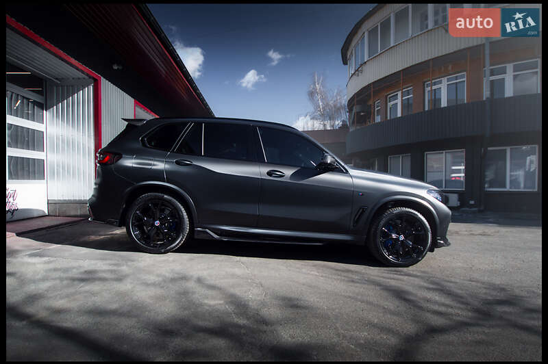 Внедорожник / Кроссовер BMW X5 M 2022 в Киеве фото 6 Внедорожник / Кроссовер BMW X5 M 2022 в Киеве