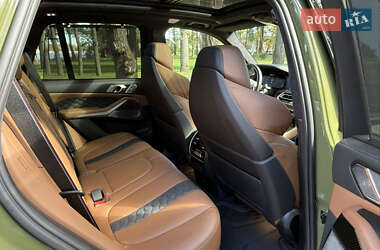 Внедорожник / Кроссовер BMW X5 M 2022 в 