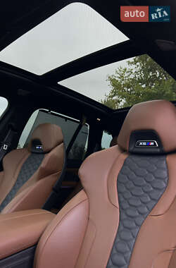Внедорожник / Кроссовер BMW X5 M 2022 в 