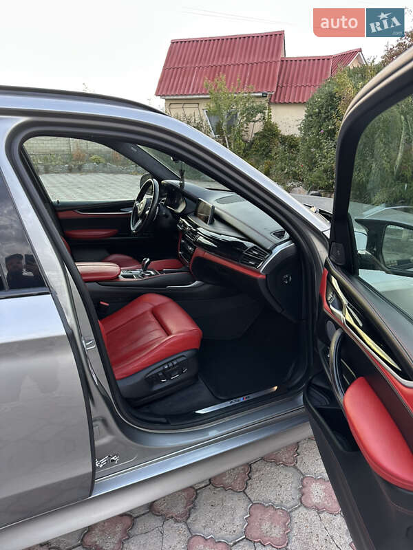 Позашляховик / Кросовер BMW X5 M 2016 в Южноукраїнську фото 13 Позашляховик / Кросовер BMW X5 M 2016 в Южноукраїнську