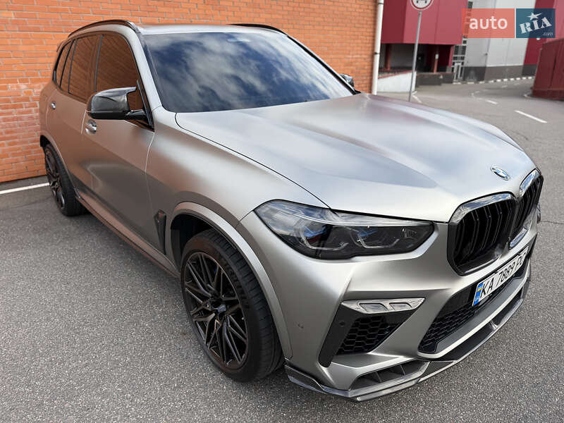 Внедорожник / Кроссовер BMW X5 M 2022 в Киеве