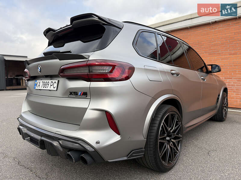 Внедорожник / Кроссовер BMW X5 M 2022 в Киеве