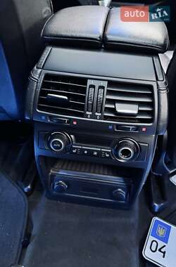 Позашляховик / Кросовер BMW X5 M 2012 в 