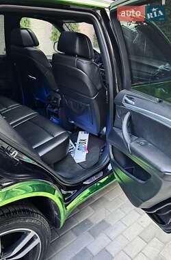Позашляховик / Кросовер BMW X5 M 2012 в 