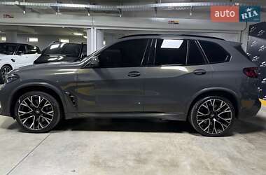 Внедорожник / Кроссовер BMW X5 M 2022 в 