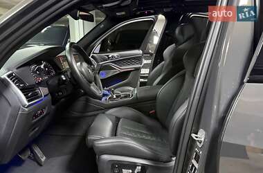 Внедорожник / Кроссовер BMW X5 M 2022 в 