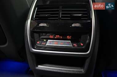 Внедорожник / Кроссовер BMW X5 M 2022 в 