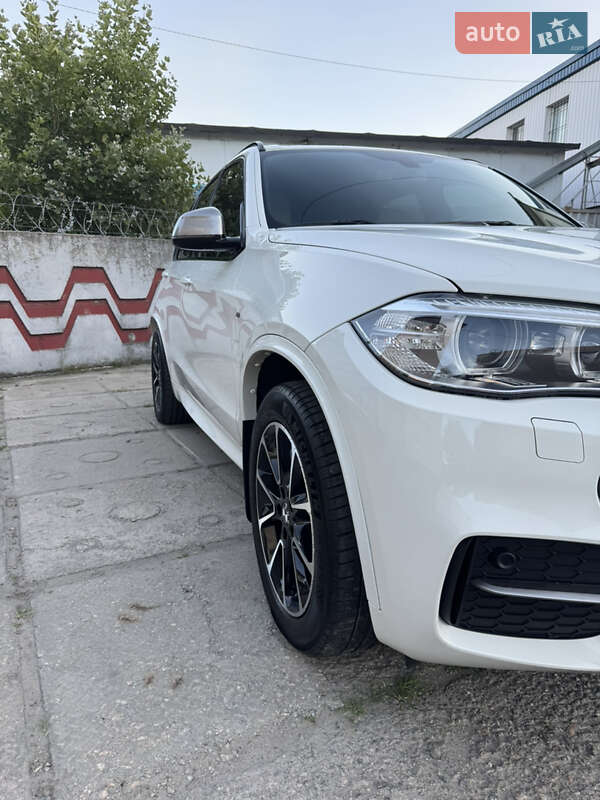 Позашляховик / Кросовер BMW X5 M 2014 в Дніпрі фото 13 Позашляховик / Кросовер BMW X5 M 2014 в Дніпрі