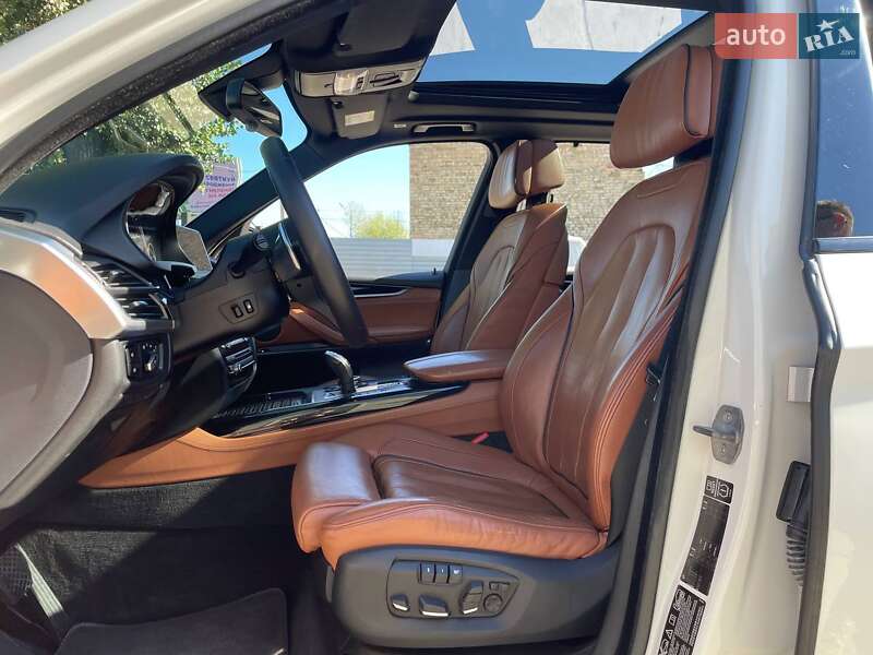 Внедорожник / Кроссовер BMW X5 M 2014 в Киеве