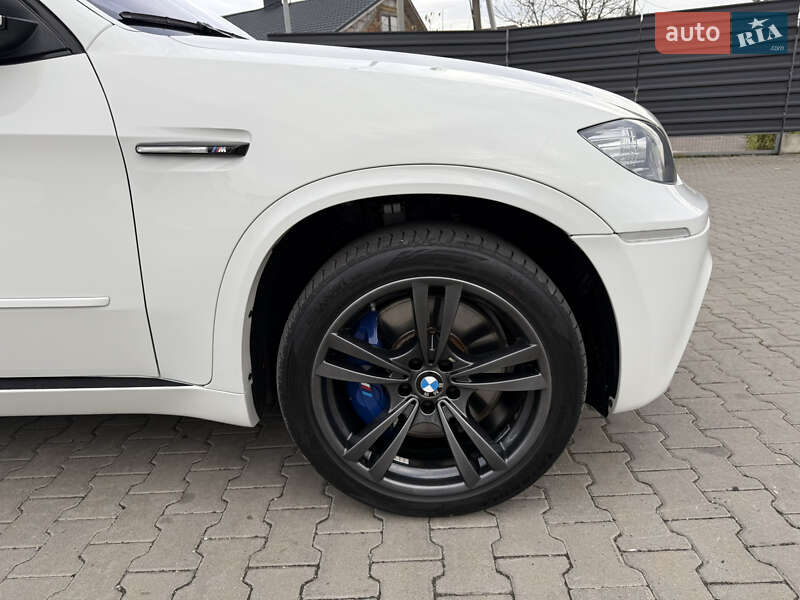 Внедорожник / Кроссовер BMW X5 M 2010 в Нововолынске
