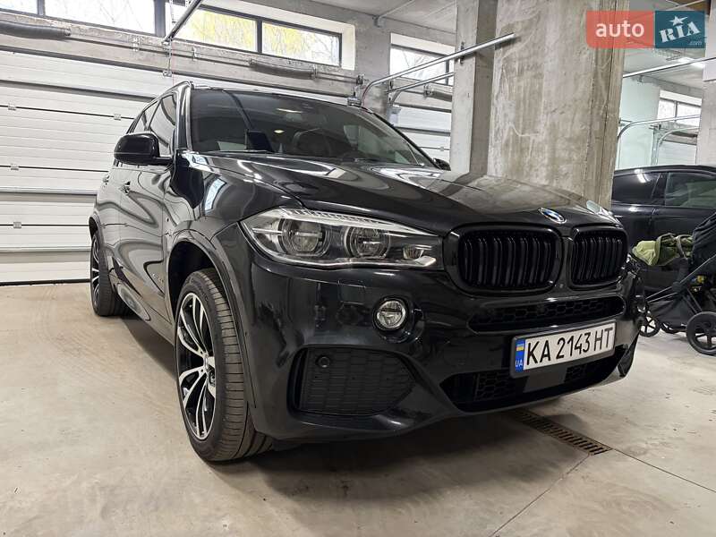 Внедорожник / Кроссовер BMW X5 M 2016 в Киеве фото 2 Внедорожник / Кроссовер BMW X5 M 2016 в Киеве