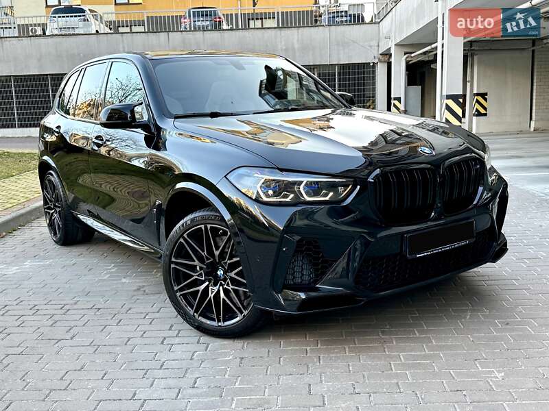 Внедорожник / Кроссовер BMW X5 M 2021 в Киеве