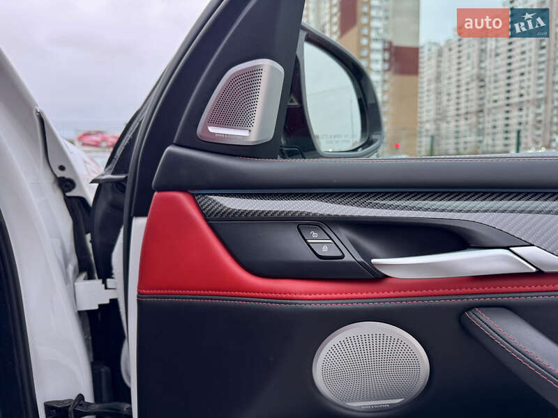 Позашляховик / Кросовер BMW X5 M 2017 в Києві фото 41 Позашляховик / Кросовер BMW X5 M 2017 в Києві